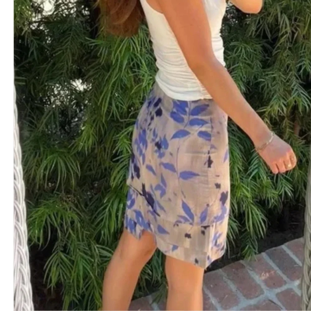 BOSS Satin Layered Blue and Greige Floral Pencil Skirt, 0